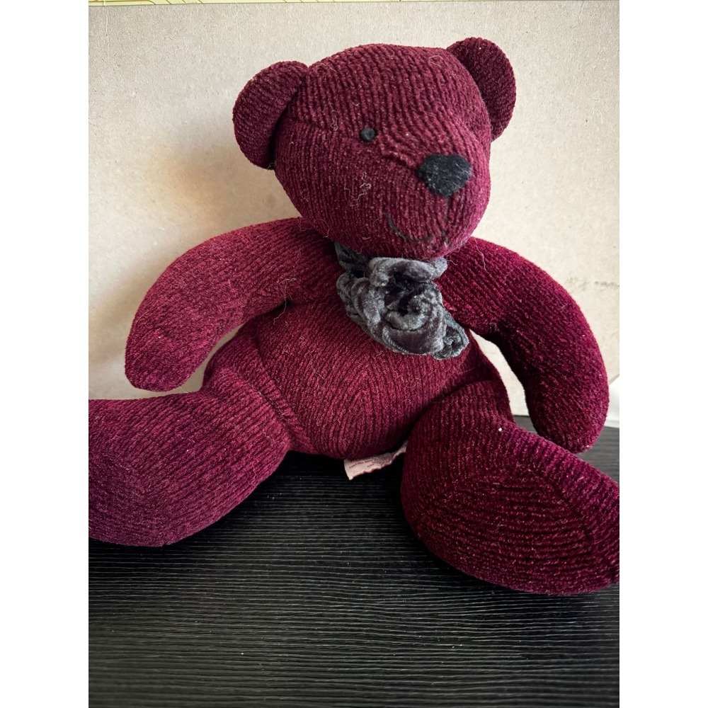 Vintage Russ Berrie & Co Scarlet the Bear 13"